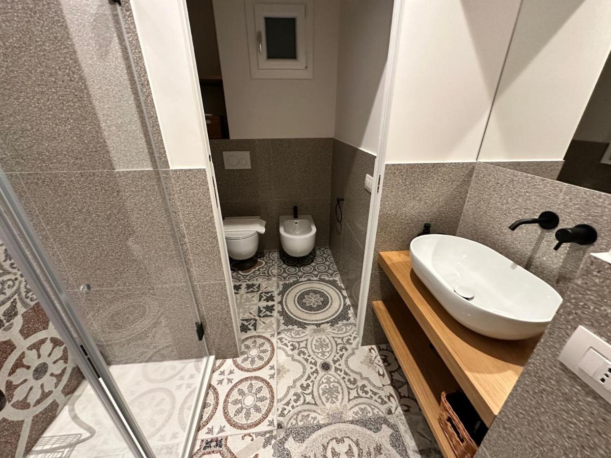 Milano Apartments Navigli Porta Genova Екстериор снимка